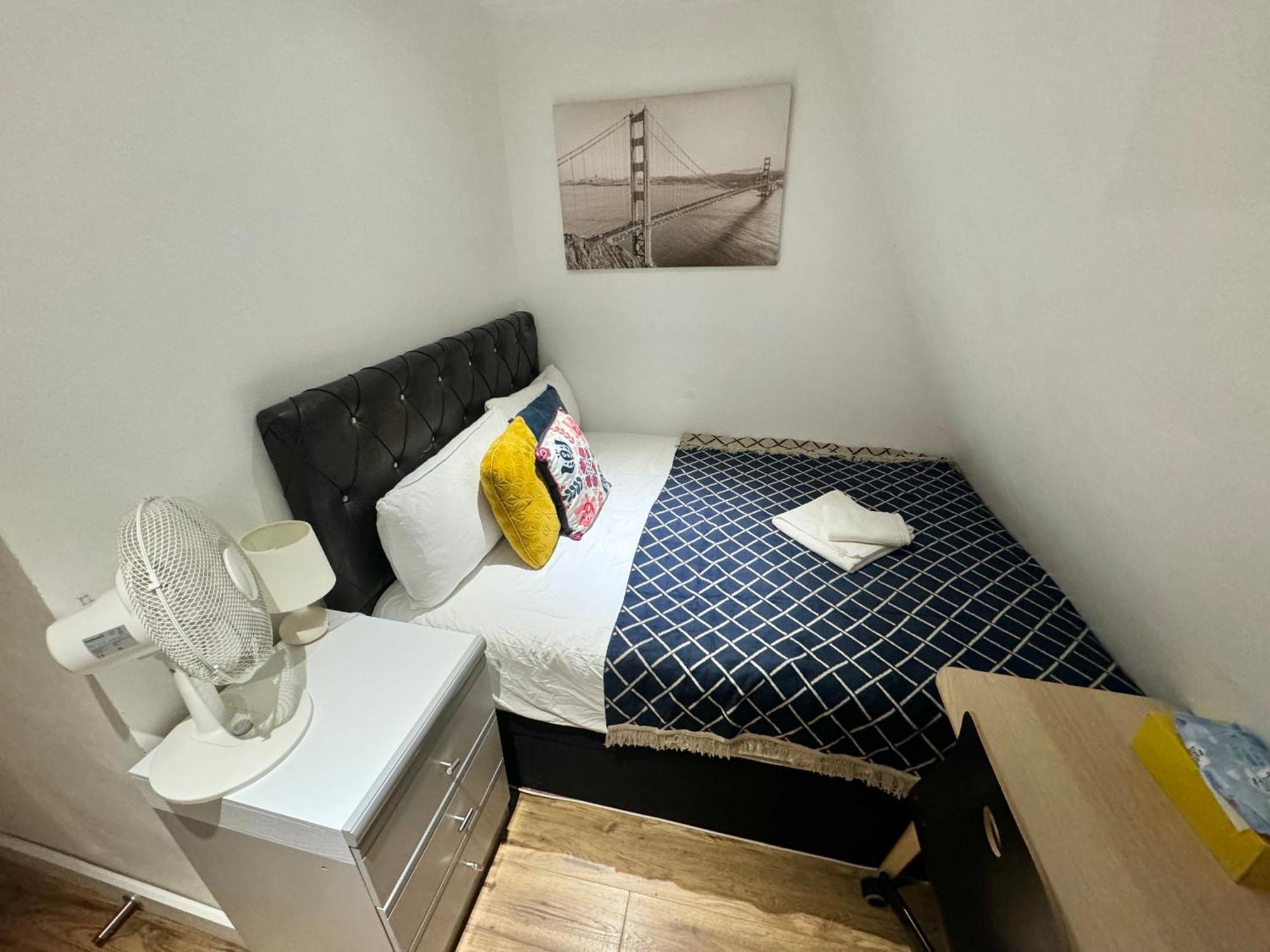 Kamilla'S Rooms London Zone-1 Esterno foto